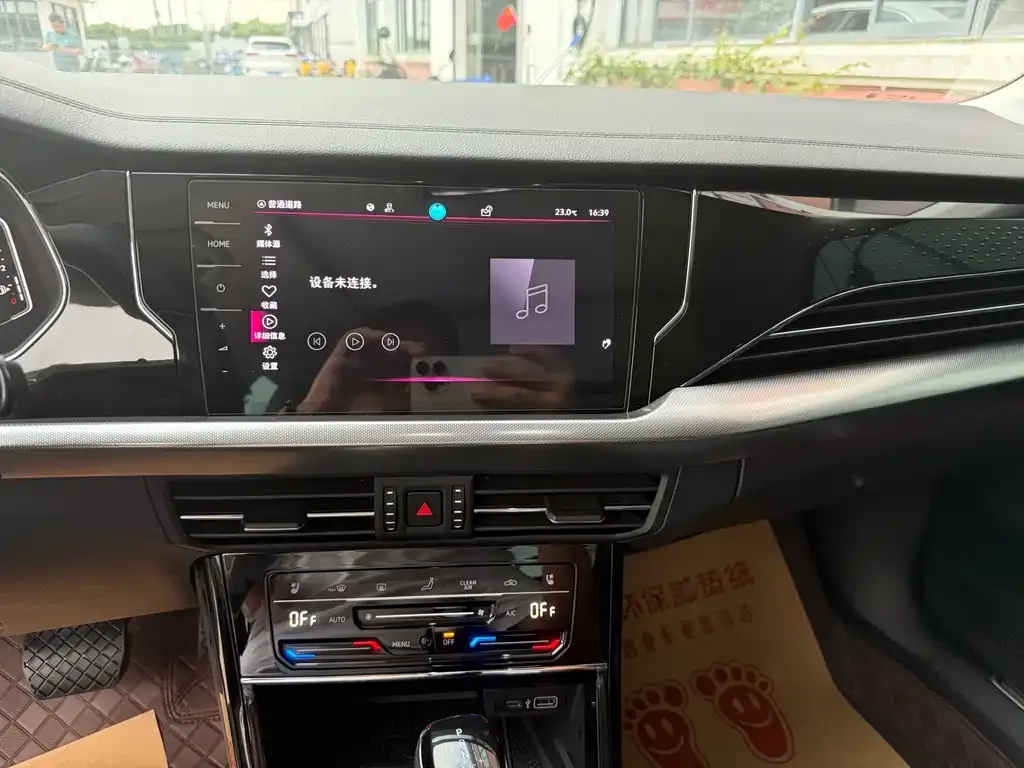 Volkswagen Passat 2024 из CN, фото 3
