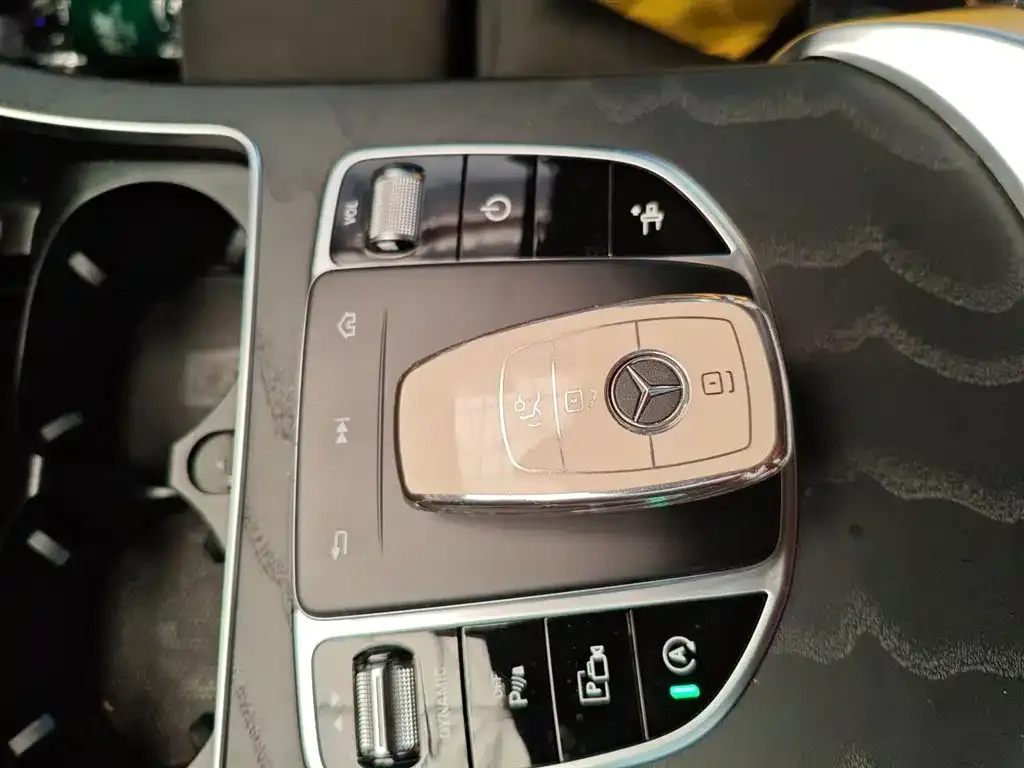 Mercedes-Benz C-Class (Import) 2023 из CN, фото 2