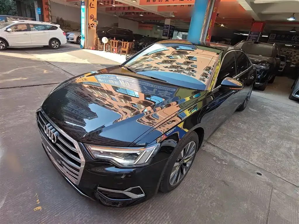 Audi A6L 2023 из CN, фото 4