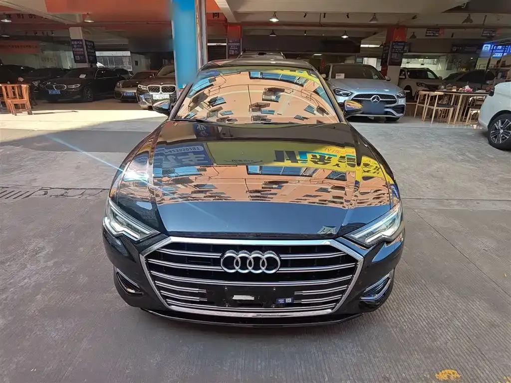 Audi A6L 2023 из CN, фото 8