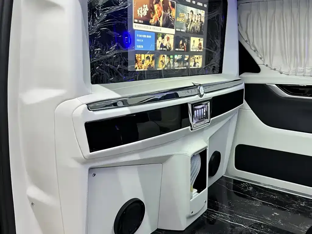 Mercedes-Benz Vito 2023 из CN, фото 2
