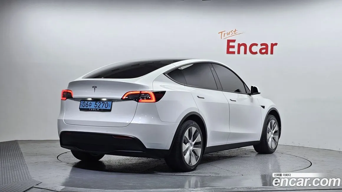 Tesla Model Y 2021 из KR, фото 5
