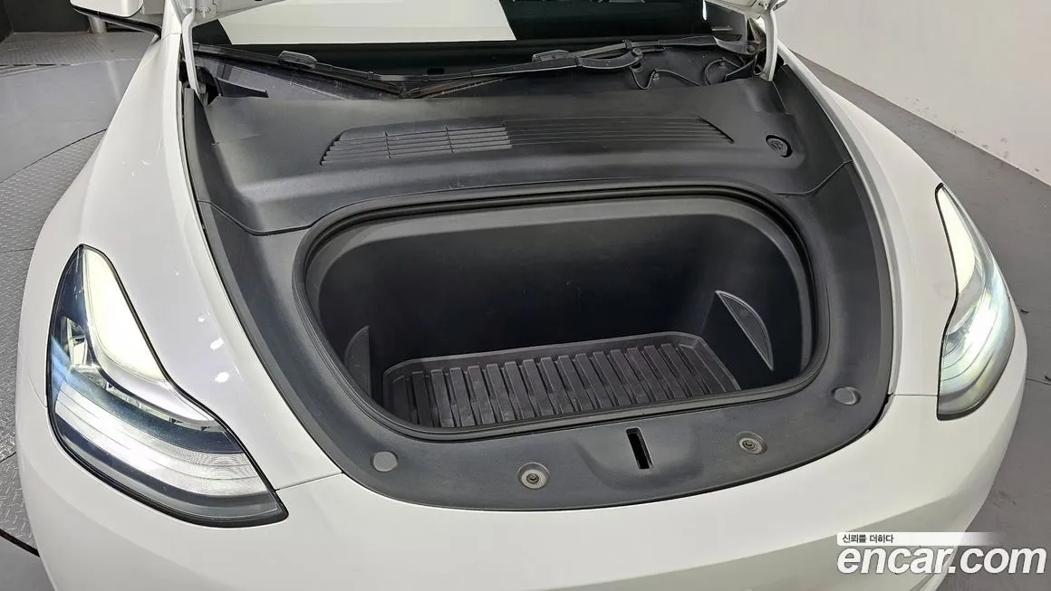 Tesla Model Y 2021 из KR, фото 6