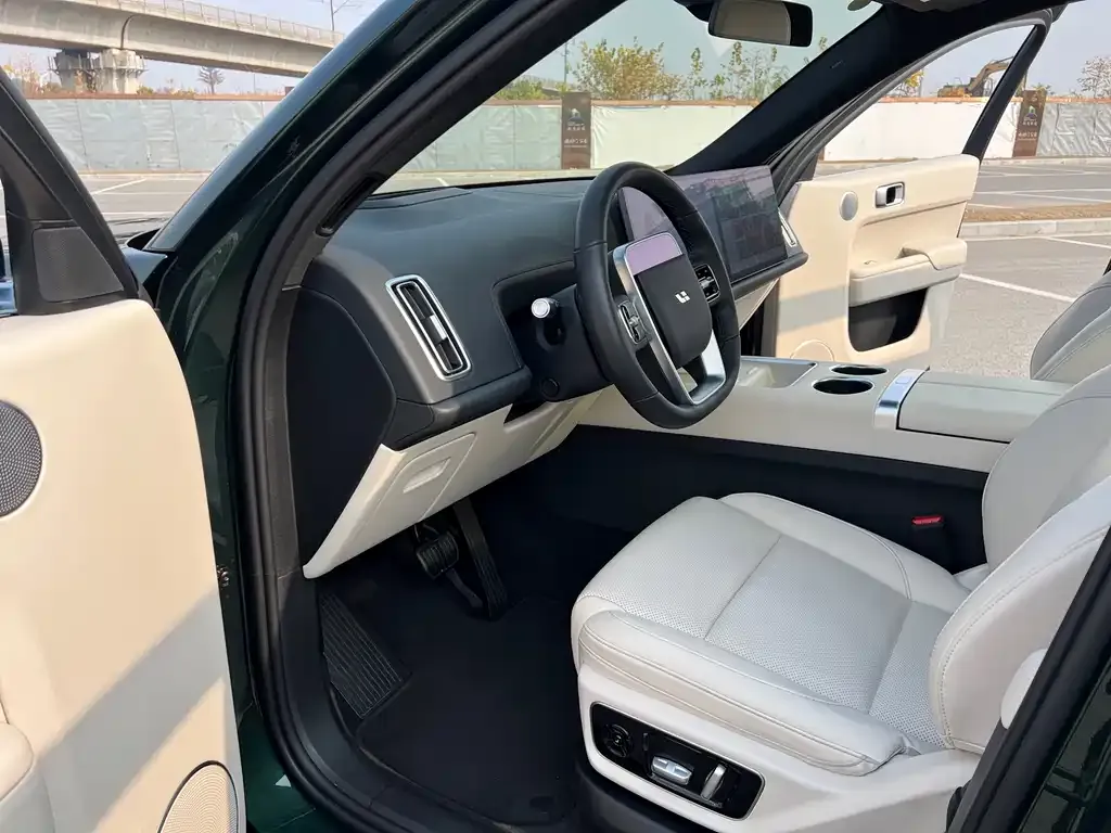 Li Auto L7 2023 из CN, фото 2