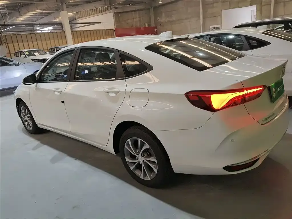 Buick Verano — фото 7