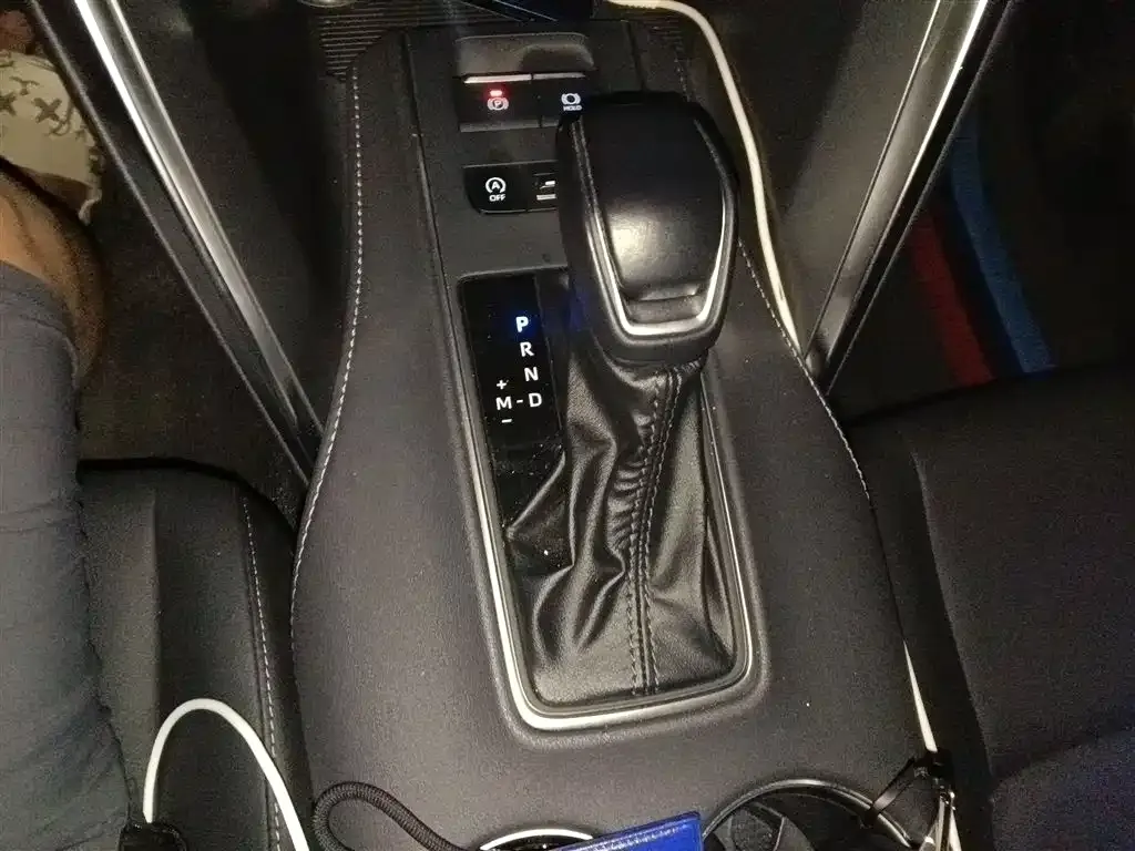 Toyota Venza 2024 из CN, фото 7