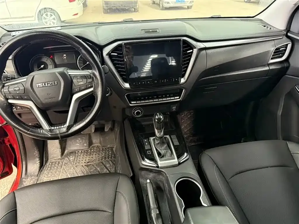 Isuzu D-MAX 2021 из CN, фото 8