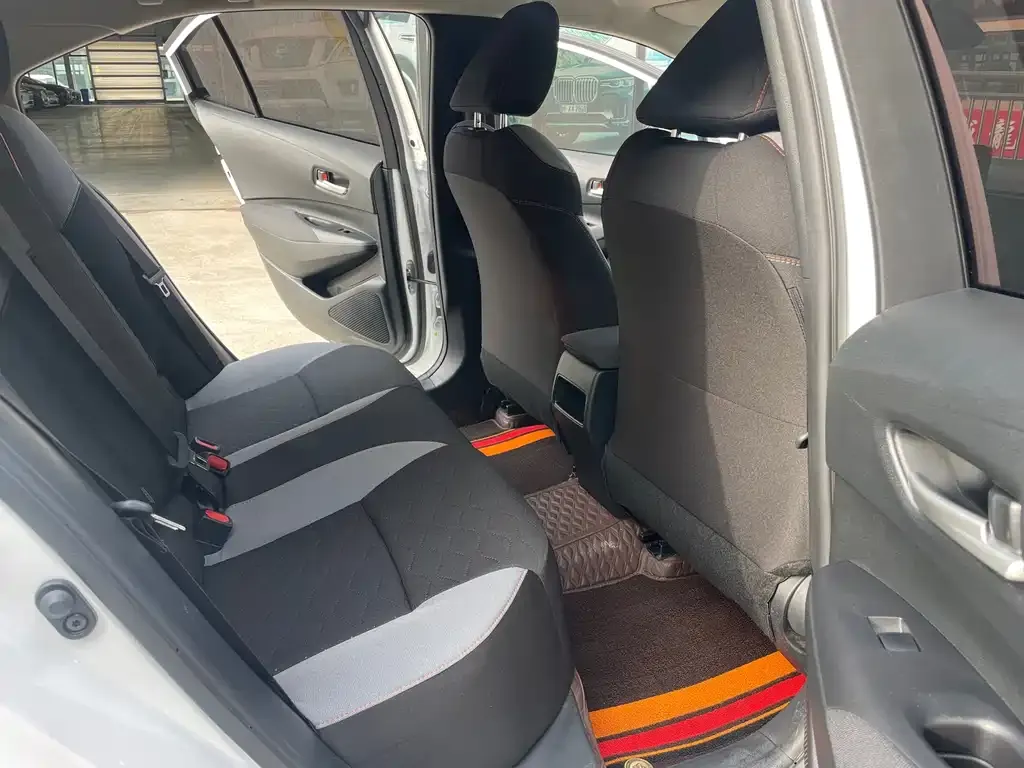 Toyota Corolla 2022 из CN, фото 8