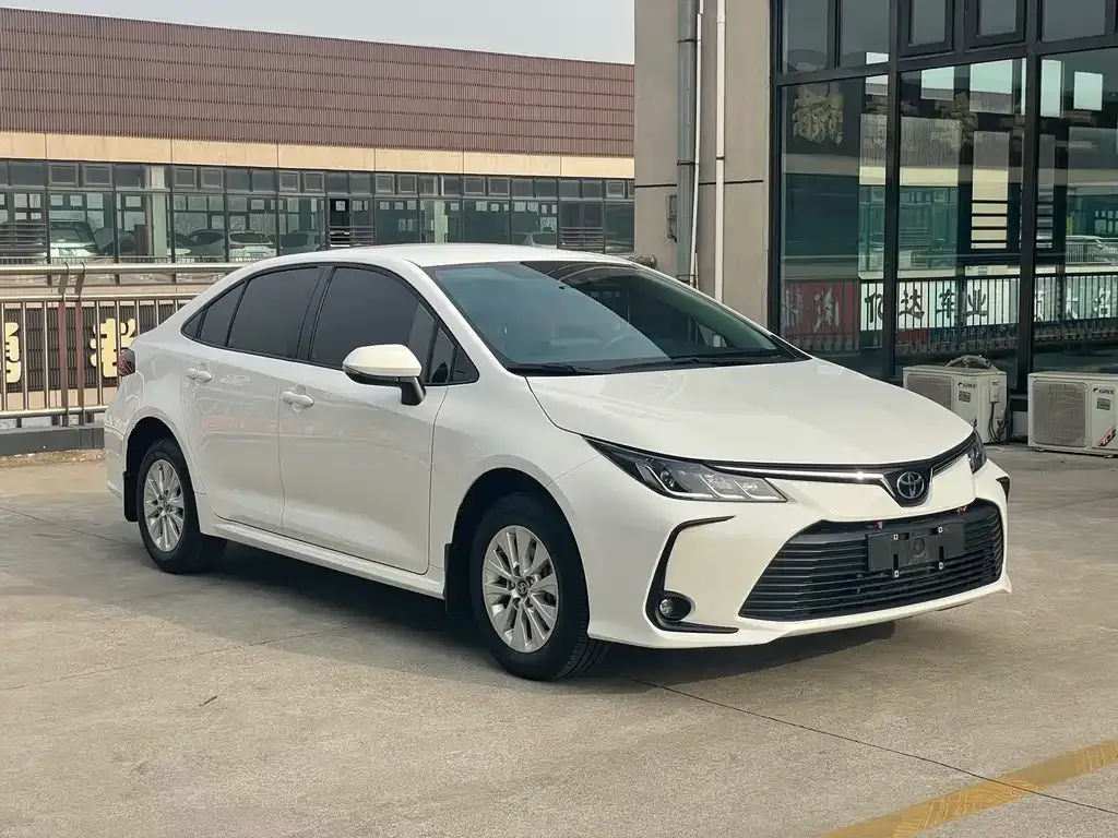 Toyota Corolla 2022 из CN, фото 9