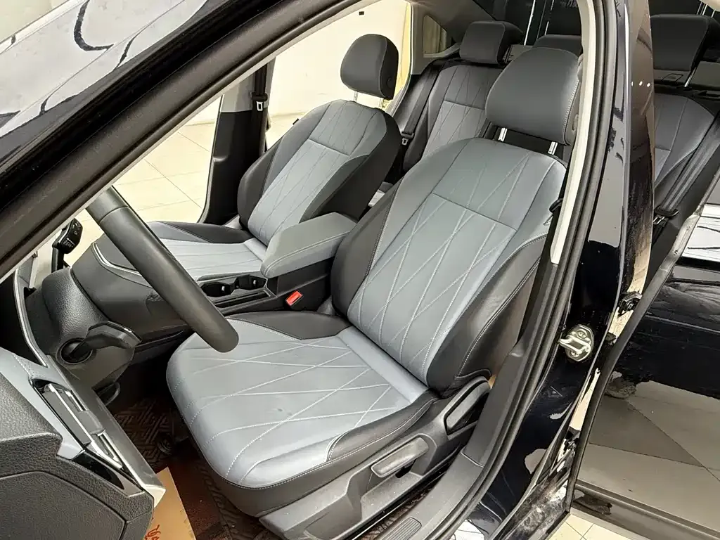 Volkswagen Lavida 2024 из CN, фото 4