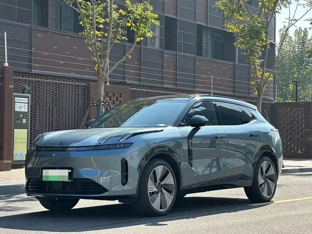 Lynk & Co 08 EM-P 2024 из CN, фото 1