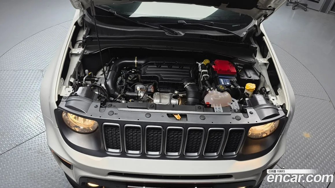 Jeep Renegade 2022 из KR, фото 6