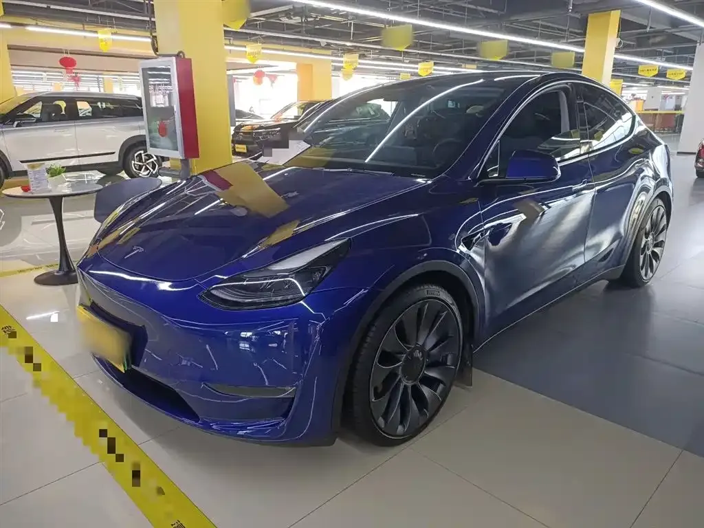 Tesla Model Y 2023 из CN, фото 1