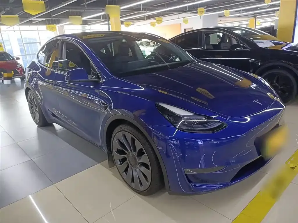 Tesla Model Y 2023 из CN, фото 4