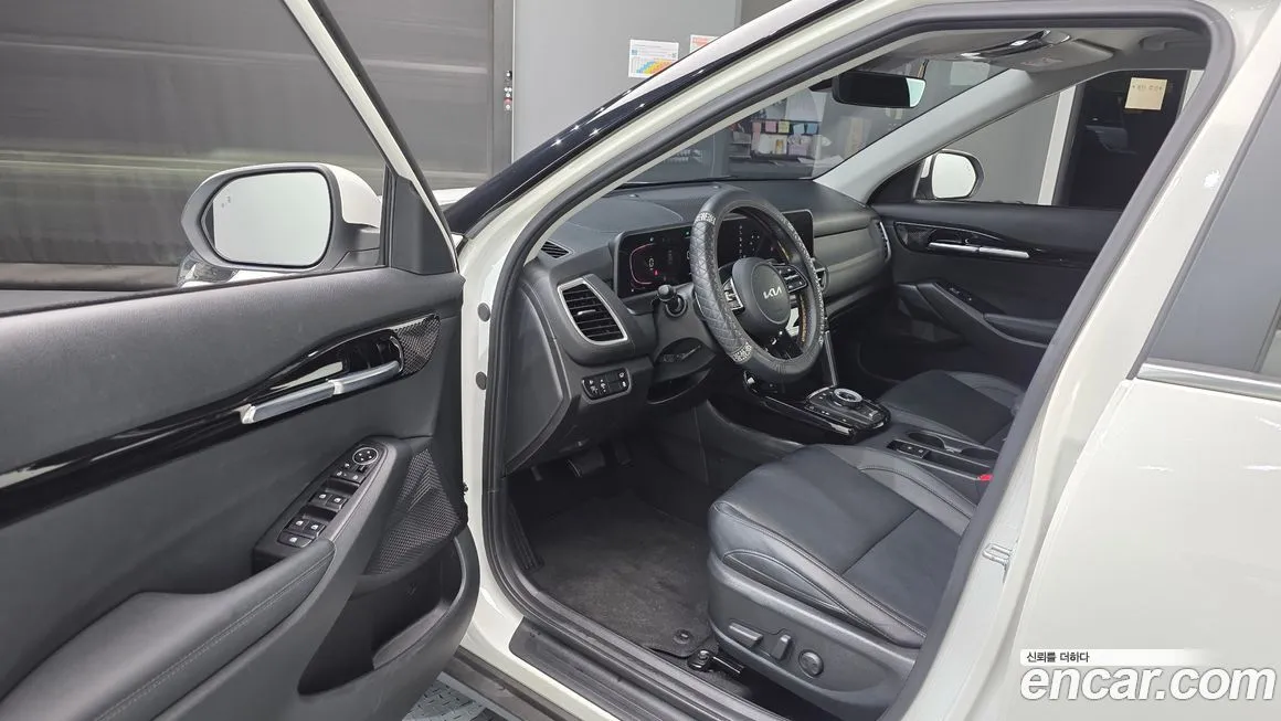 Kia Seltos 2023 из KR, фото 10
