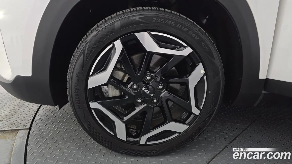 Kia Seltos 2023 из KR, фото 4