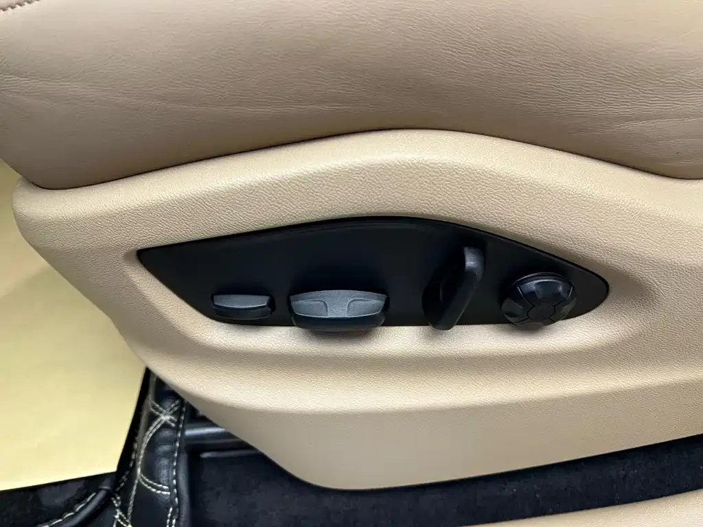 Porsche Cayenne Hybrid 2022 из CN, фото 5