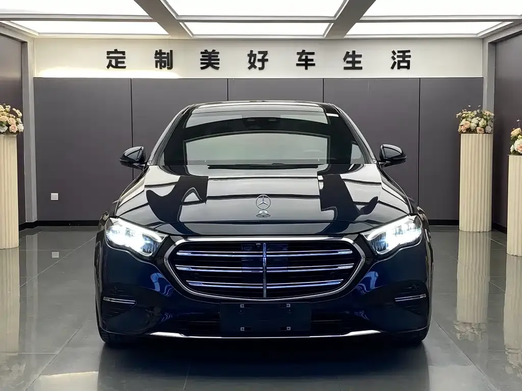 Mercedes-Benz E-Class 2024 из CN, фото 2