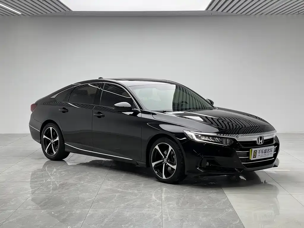 Honda Accord 2023 из CN, фото 7