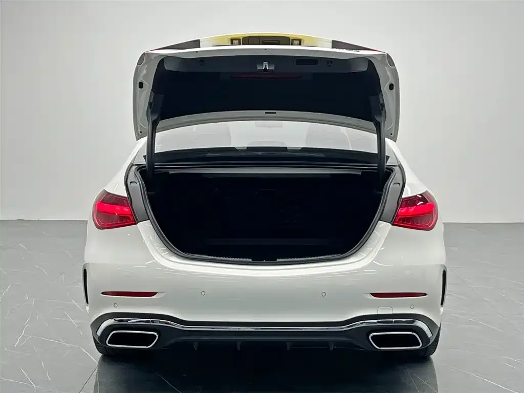 Mercedes-Benz C-Class 2024 из CN, фото 5