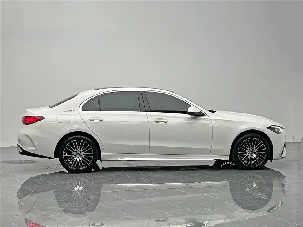 Mercedes-Benz C-Class 2024 из CN, фото 3