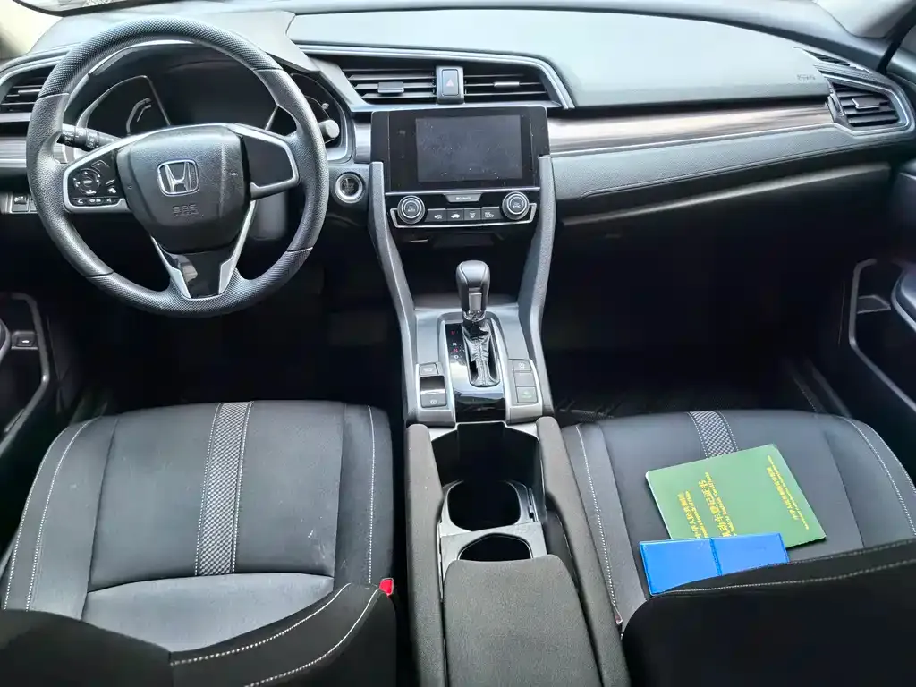 Honda Civic 2021 из CN, фото 8