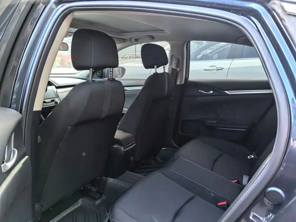 Honda Civic 2021 из CN, фото 9