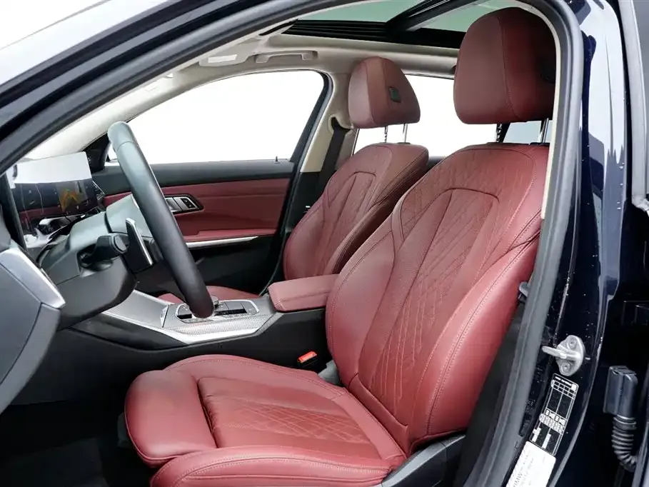 BMW 3 Series 2023 из CN, фото 9