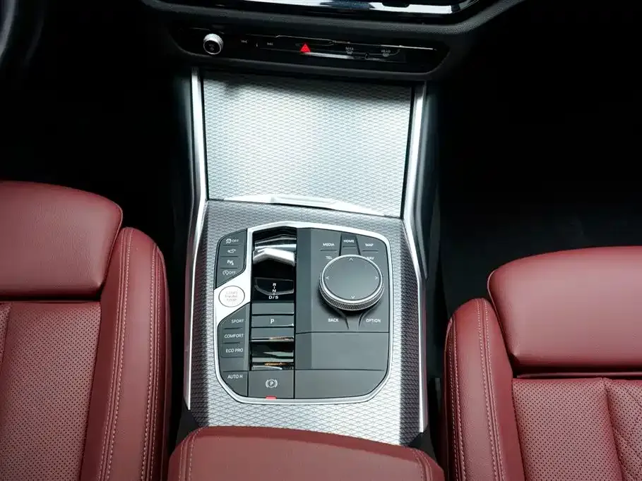 BMW 3 Series 2023 из CN, фото 7