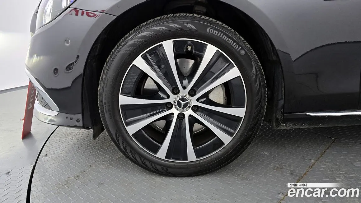Mercedes-Benz E-Class 2021 из KR, фото 5