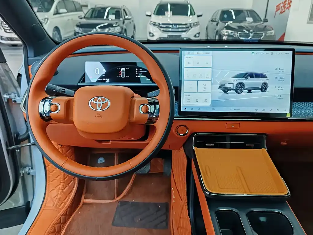 Toyota Platinum 3X 2025 из CN, фото 4
