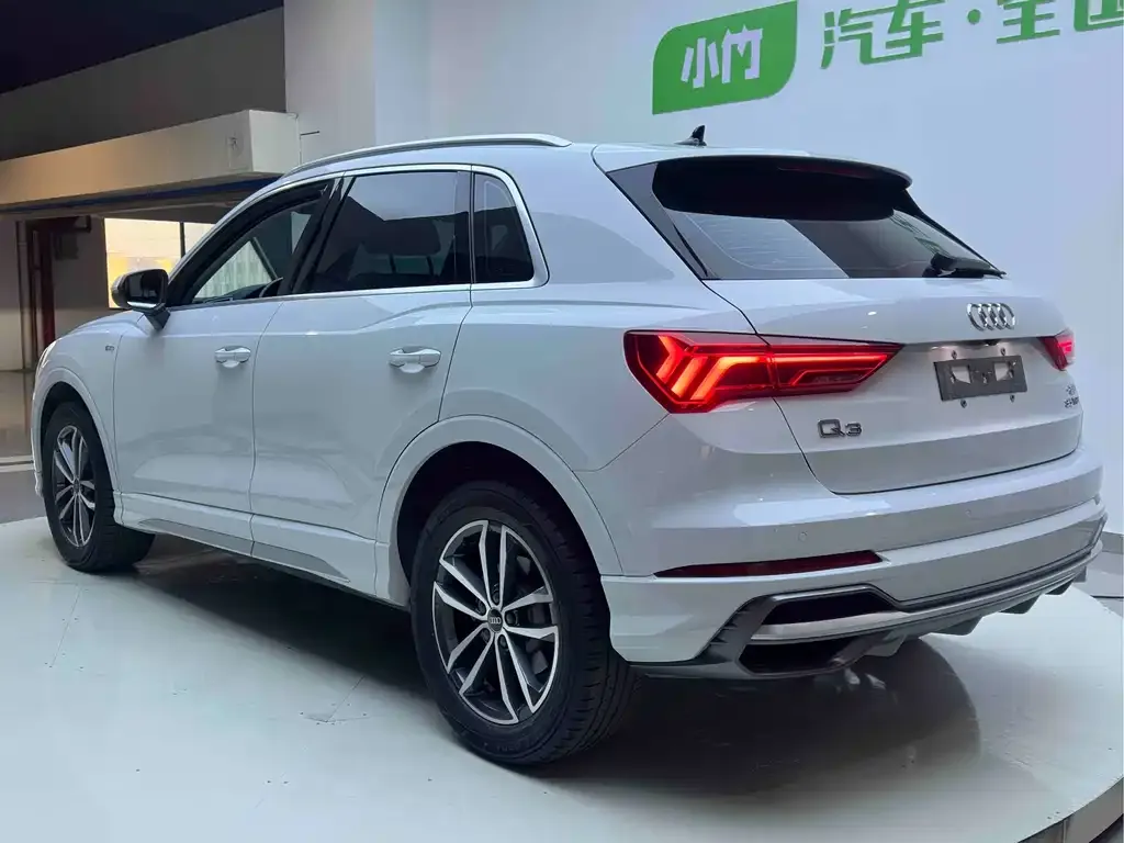 Audi Q3 2023 из CN, фото 9