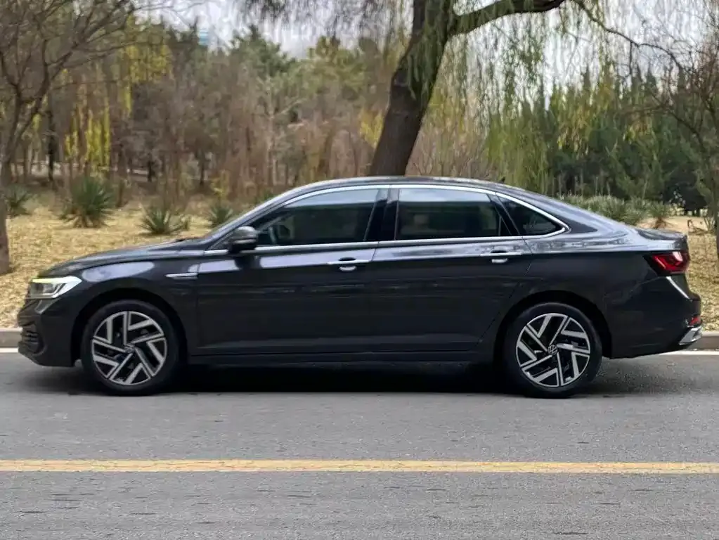 Volkswagen Sagitar 2023 из CN, фото 3