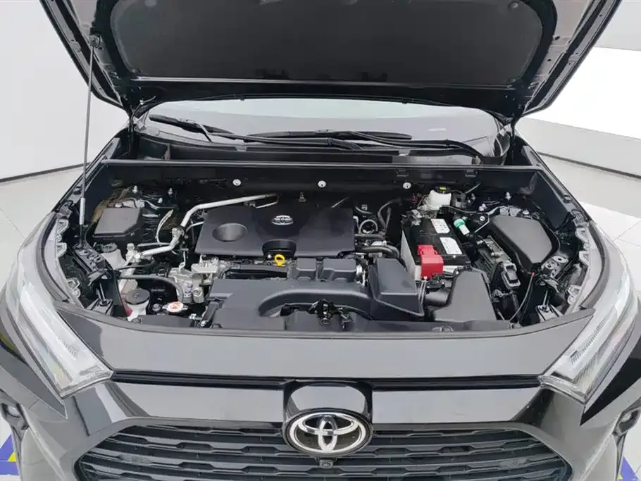 Toyota RAV4 2023 из CN, фото 9
