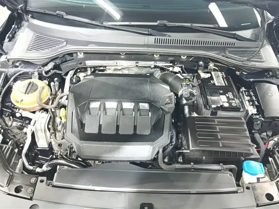 Volkswagen Passat 2022 из CN, фото 9