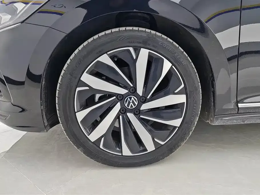 Volkswagen Passat 2022 из CN, фото 8
