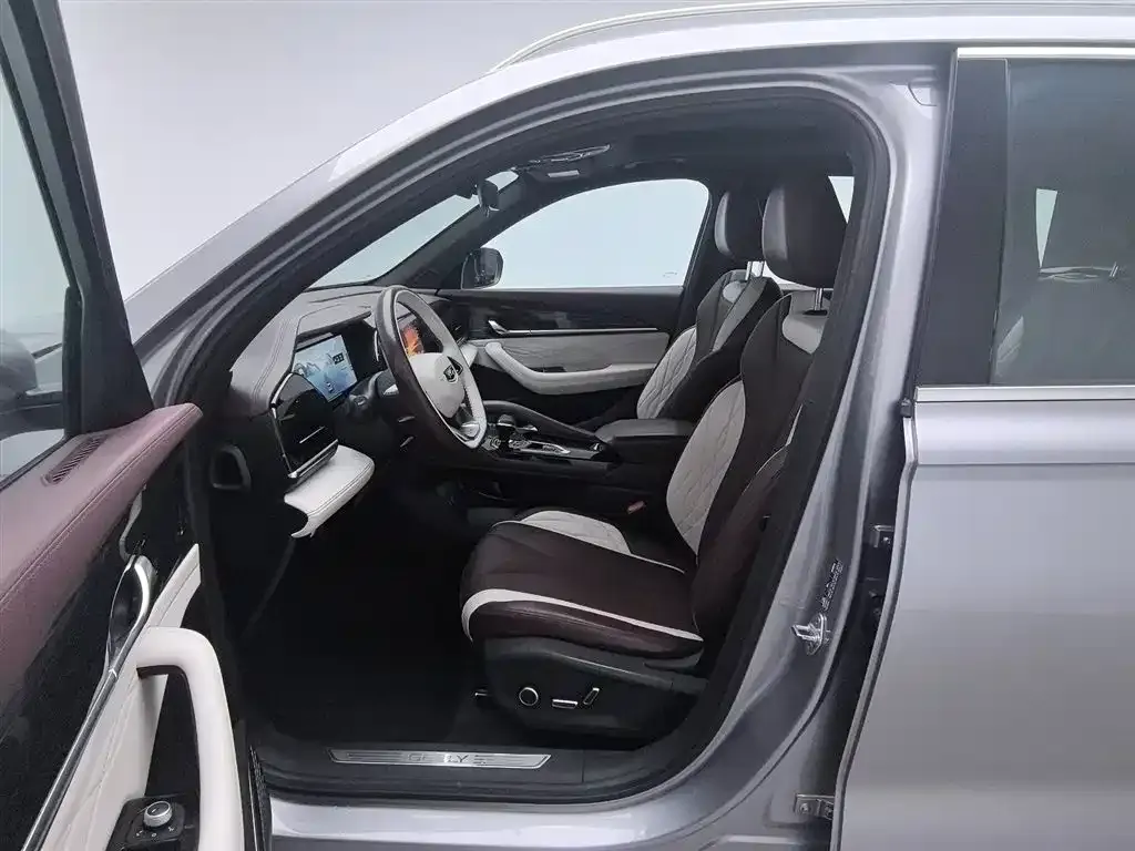 Geely Xingyue L 2021 из CN, фото 5