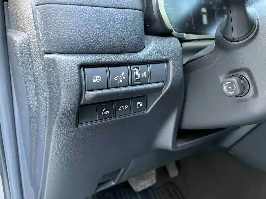 Toyota Prado 2025 из CN, фото 8