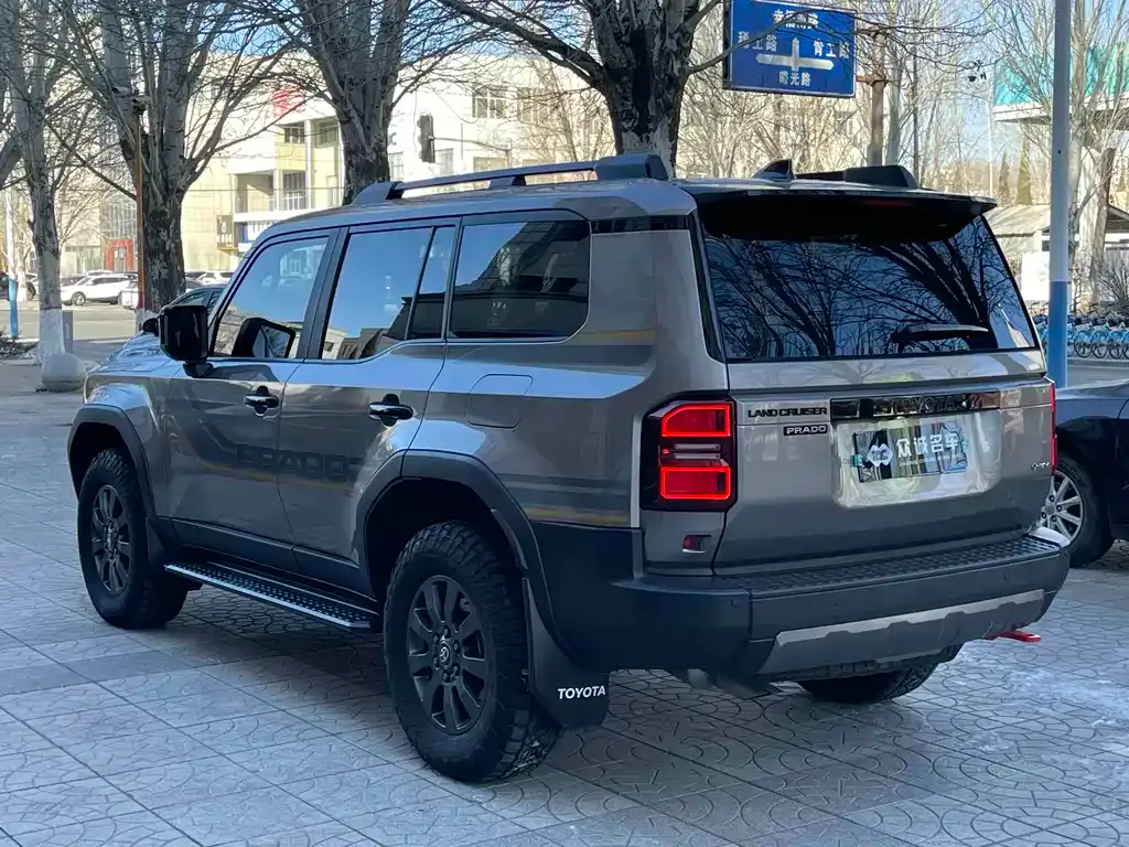 Toyota Prado 2025 из CN, фото 3