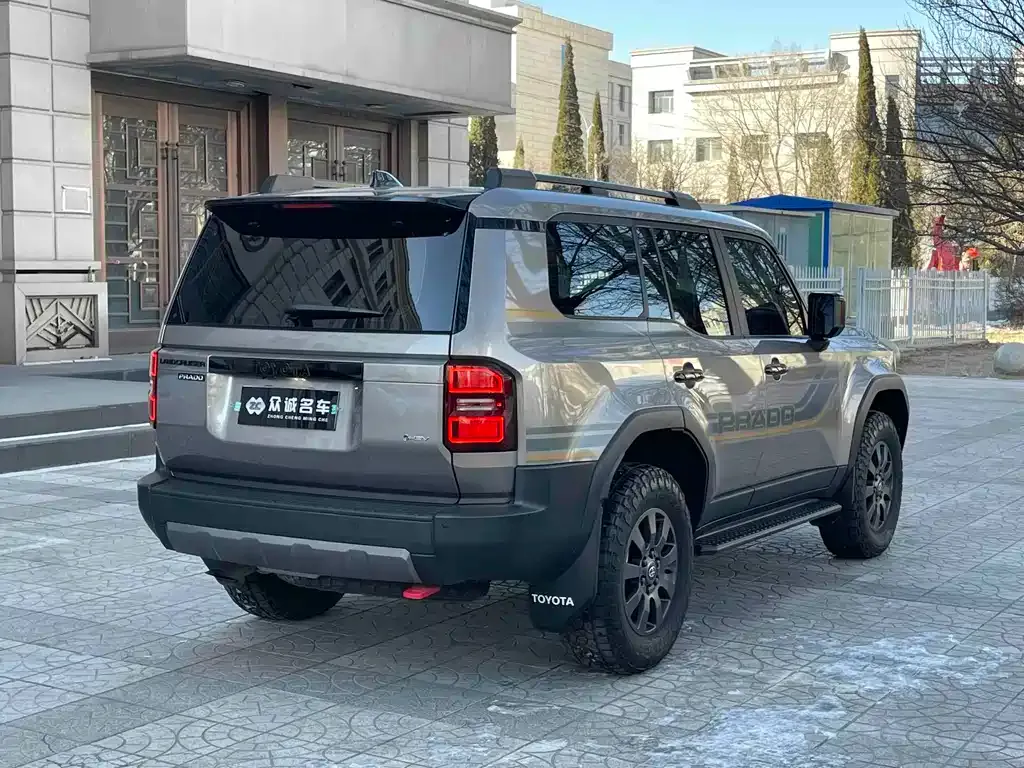 Toyota Prado 2025 из CN, фото 4