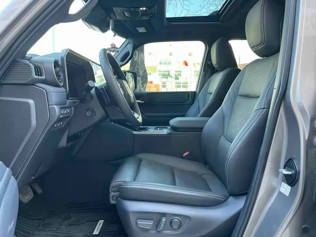 Toyota Prado 2025 из CN, фото 5