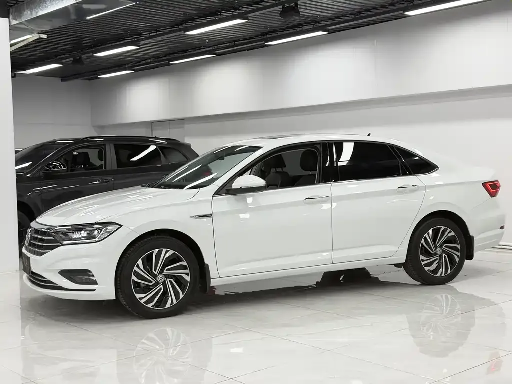 Volkswagen Sagitar 2022 из CN, фото 8