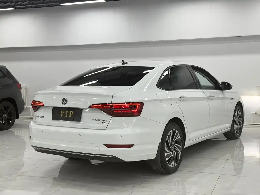 Volkswagen Sagitar 2022 из CN, фото 2