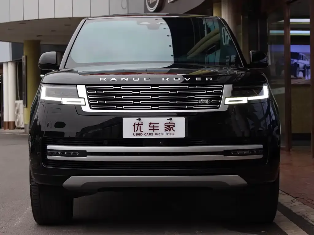 Land Rover Range Rover 2024 из CN, фото 2