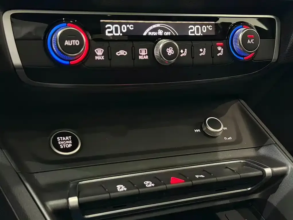 Audi Q3 Sportback 2022 из CN, фото 9