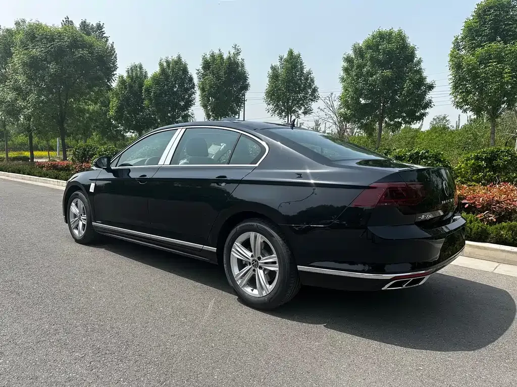 Volkswagen Magotan 2025 из CN, фото 5