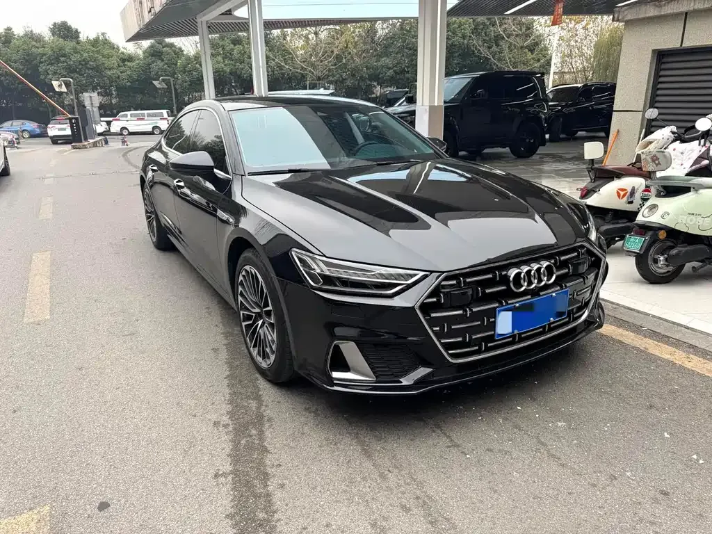 Audi A7L — фото 3