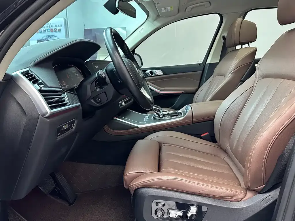 BMW X7 2022 из CN, фото 6