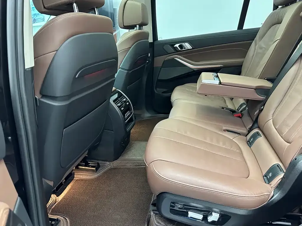 BMW X7 2022 из CN, фото 7