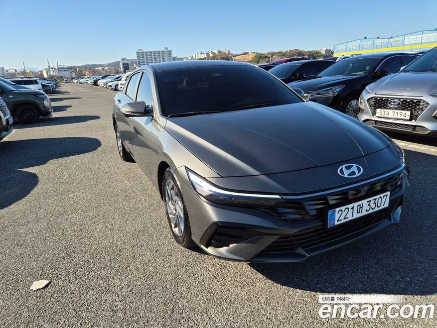 Hyundai AVANTE 2024 из KR, фото 1